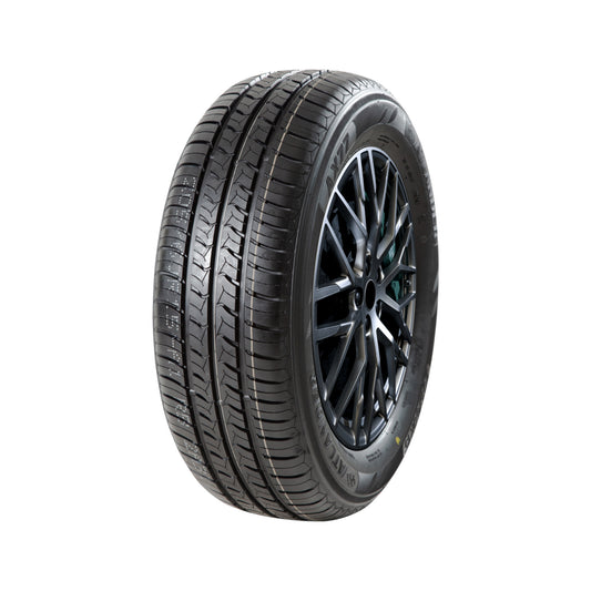 205/70R15 96H AX77