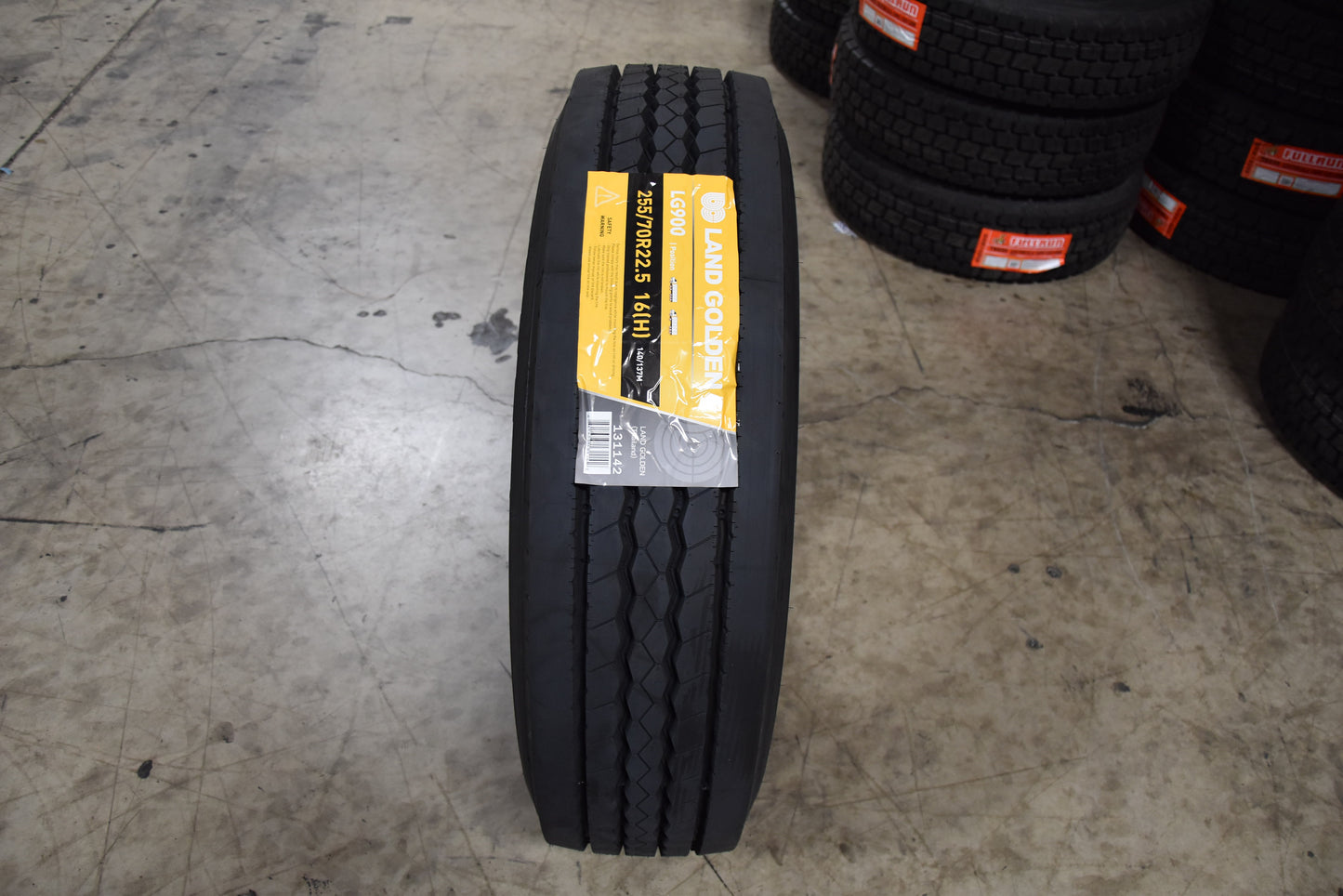 255/70R22.5 16PR 140/137M LG900 AP (TBR)