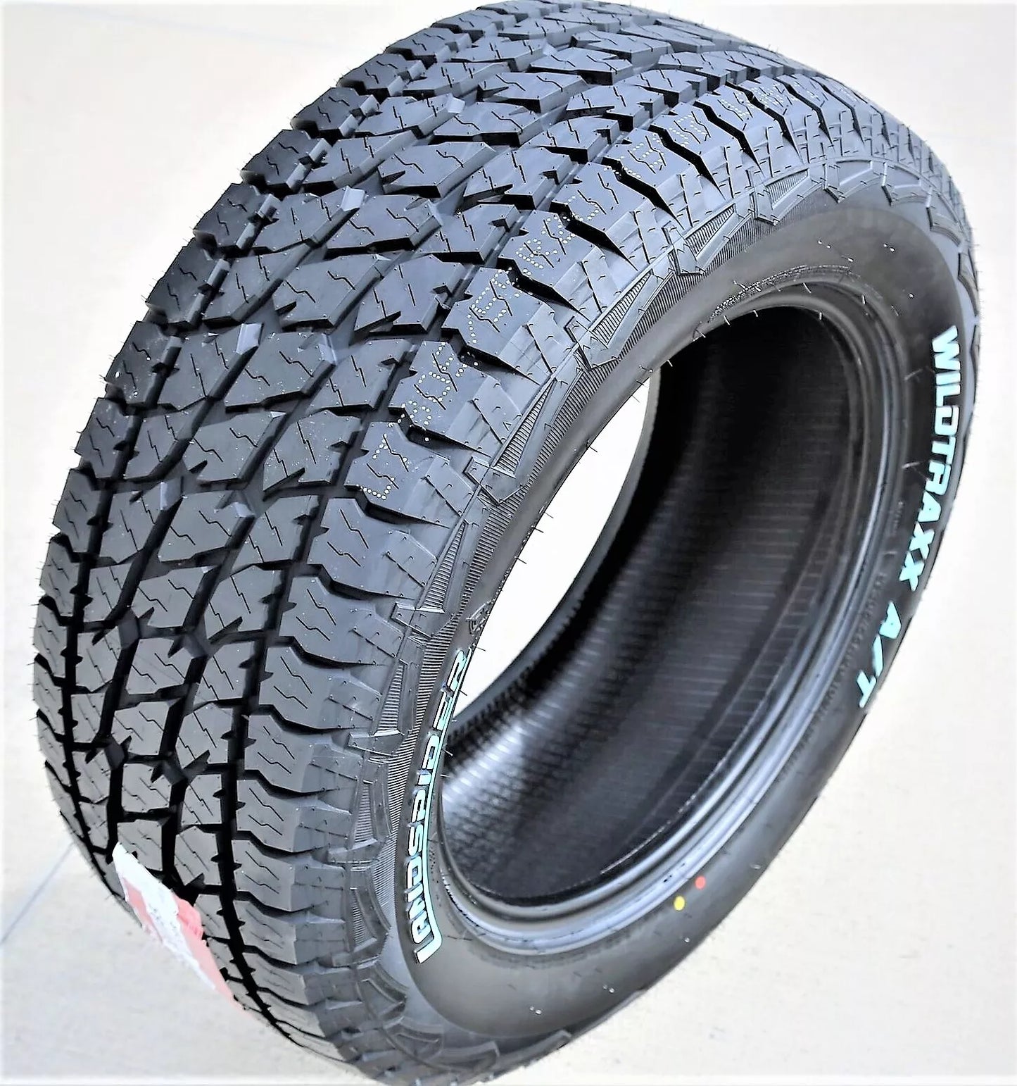 LT305/55R20 10PR 121/118S WILDTRAXX A/T