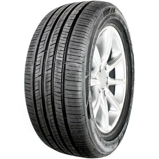 ROYAL BLACK 225/55ZR17 XL RACINGTRAC 101W